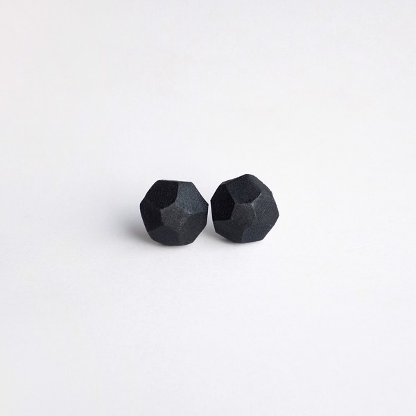 Picture of Raven Silver Earrings 'Stones'