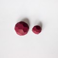 Picture of Small Wine Brooch set 'Stones'