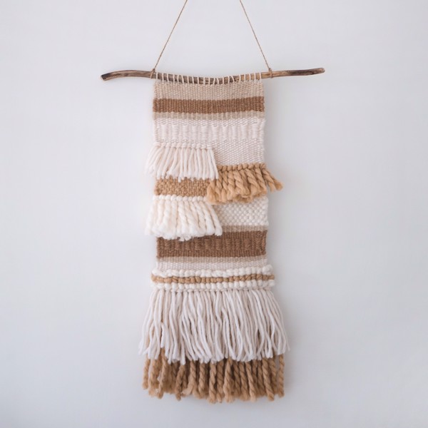 Снимка на Ръчно тъкан пастелен декор за стена от памук, вълна и дърво