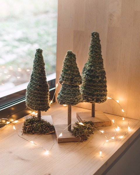 Picture of Fairytale Christmas Trees with wooden base
