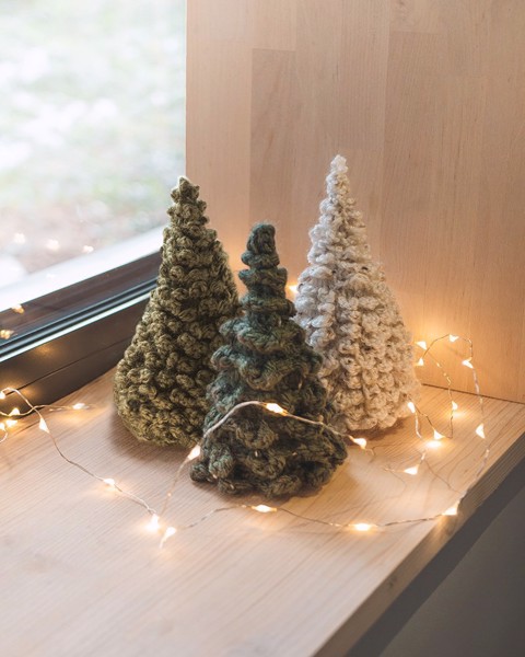 Picture of Knitted Christmas Trees - White Pine Set