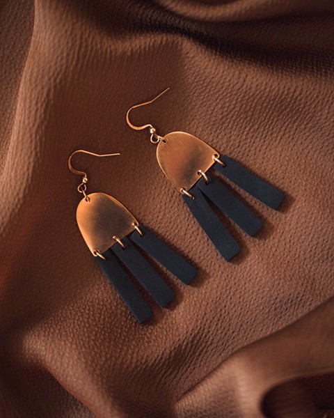 Picture of Ebony Dangles